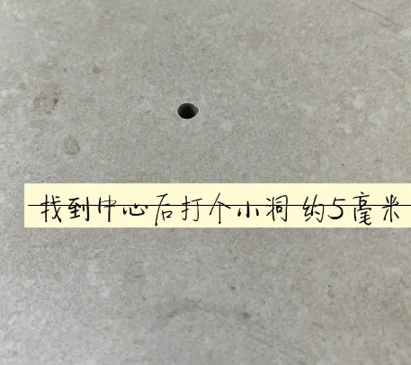 会泽瓷砖空鼓维修公司专业解答在瓷砖铺贴过程中，如果砂料搅拌不均匀，将会带来以下问题